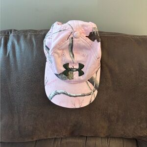 Women’s Under Armour baseball hat